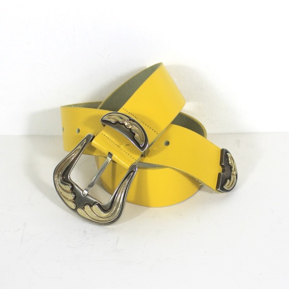 1980’s Lemon Yellow Genuine Leather Belt Small S Vintage Madein Canada Wide Gold - Picture 2 of 8
